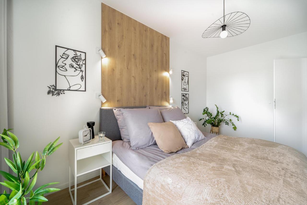 Apartament Kameralis Old Town - Klimatyzacja - Balkon - Winda Elblag Luaran gambar